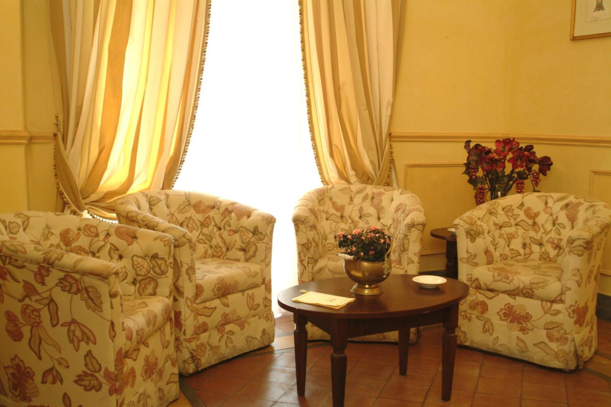 Hotel La 3*
