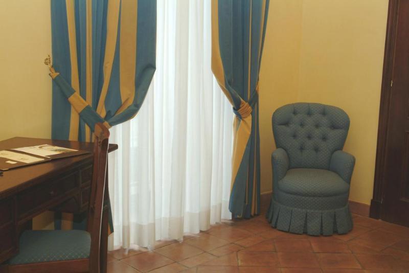 La Hotel