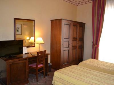 La Hotel 3*